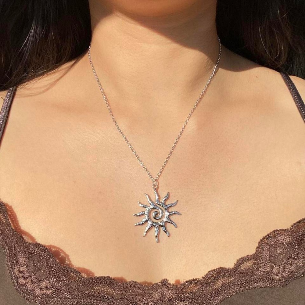 Stainless Steel Spiral Sun Pendant Necklace!